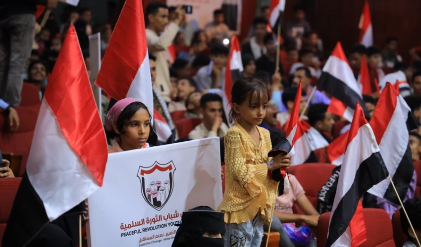 مجلس شباب الثورة في مدينة تعز ينظم حفلا فنيا وخطابيا بمناسبة الذكرى 62 لثورة 26 سبتمبر